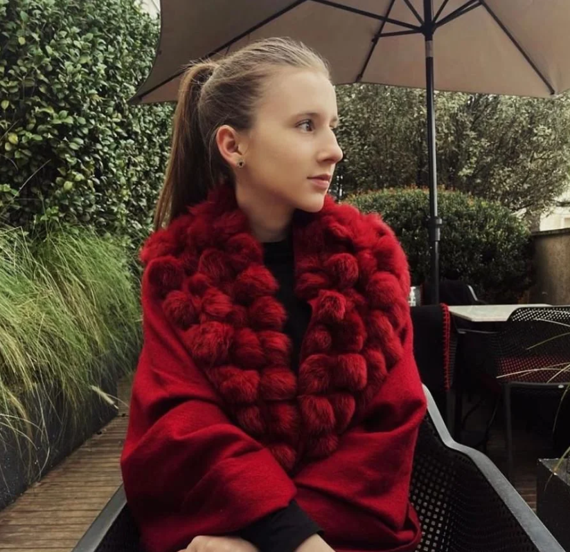 Pashmina Pompom